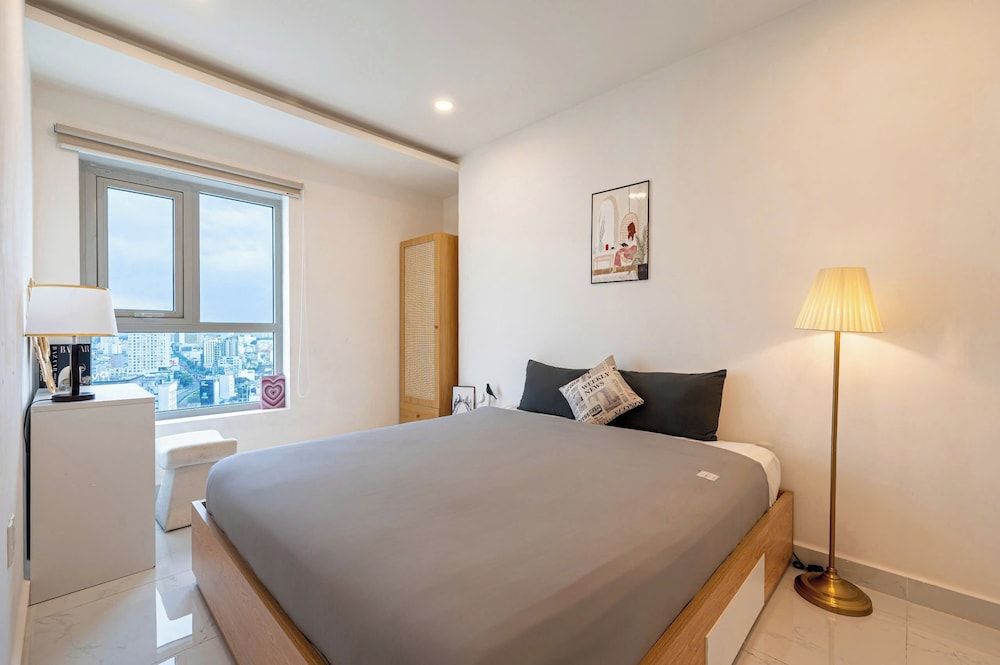 Luxury Apartment, Balcony, City View