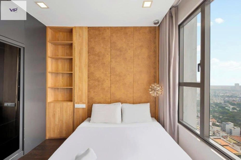 Luxury Apartment, 3 Bedrooms, Patio, City View