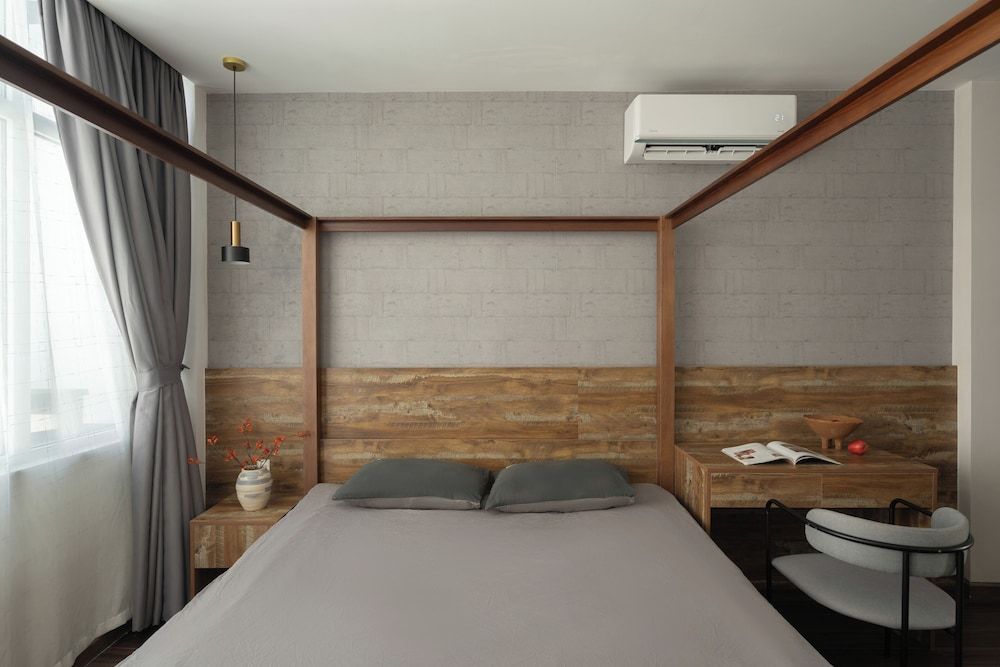 Signature Double Balcony (5B)