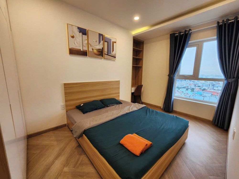 Deluxe Apartment, City View