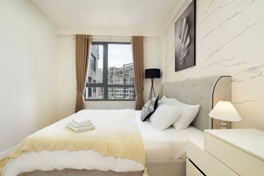Genius Saigon - Masteri Thao Dien District 2 Superior Apartment, 1 Queen Bed, Kitchen, City View 2
