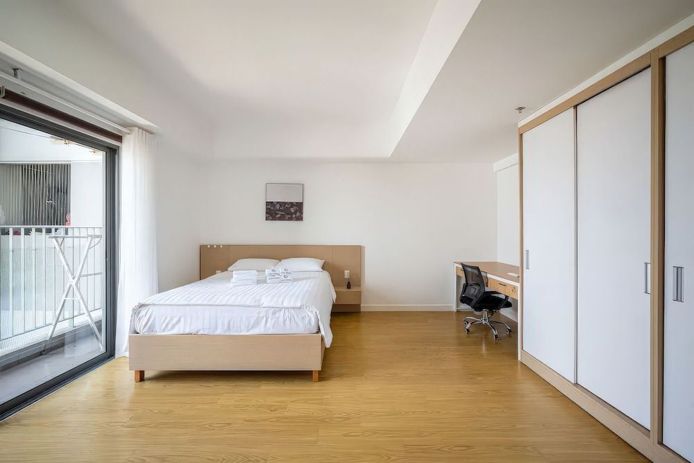 Superior Apartment, 3 Bedrooms, Balcony, City View