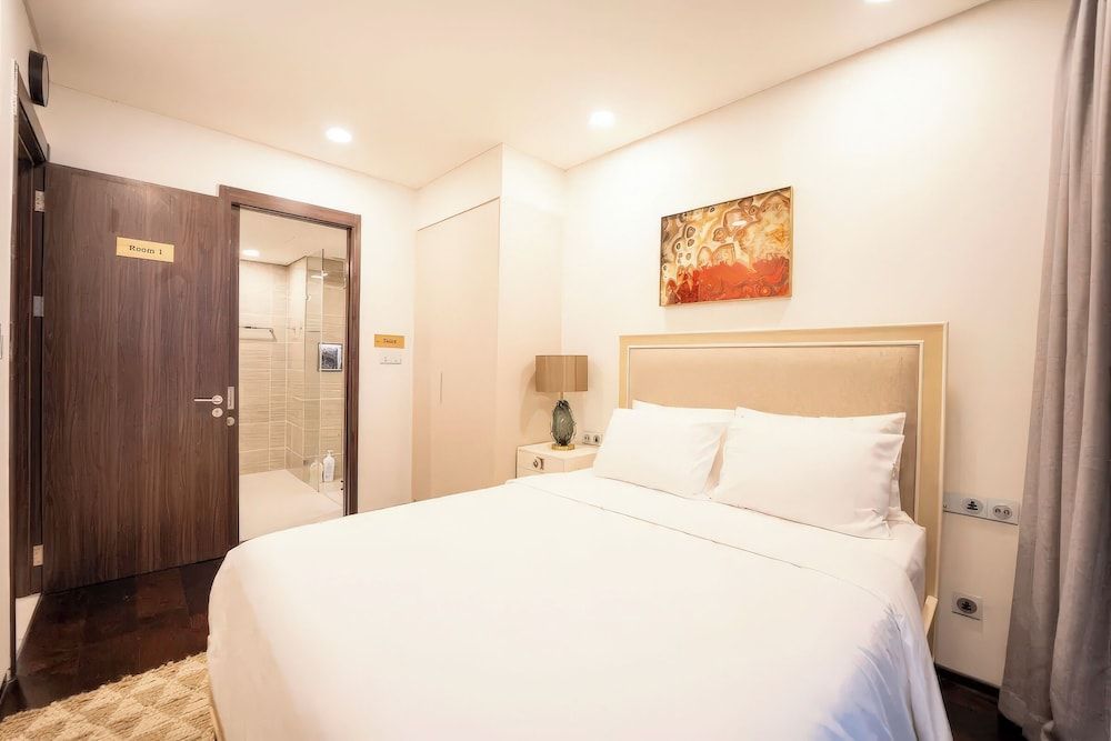Deluxe Penthouse, 4 Bedrooms, Balcony, City View