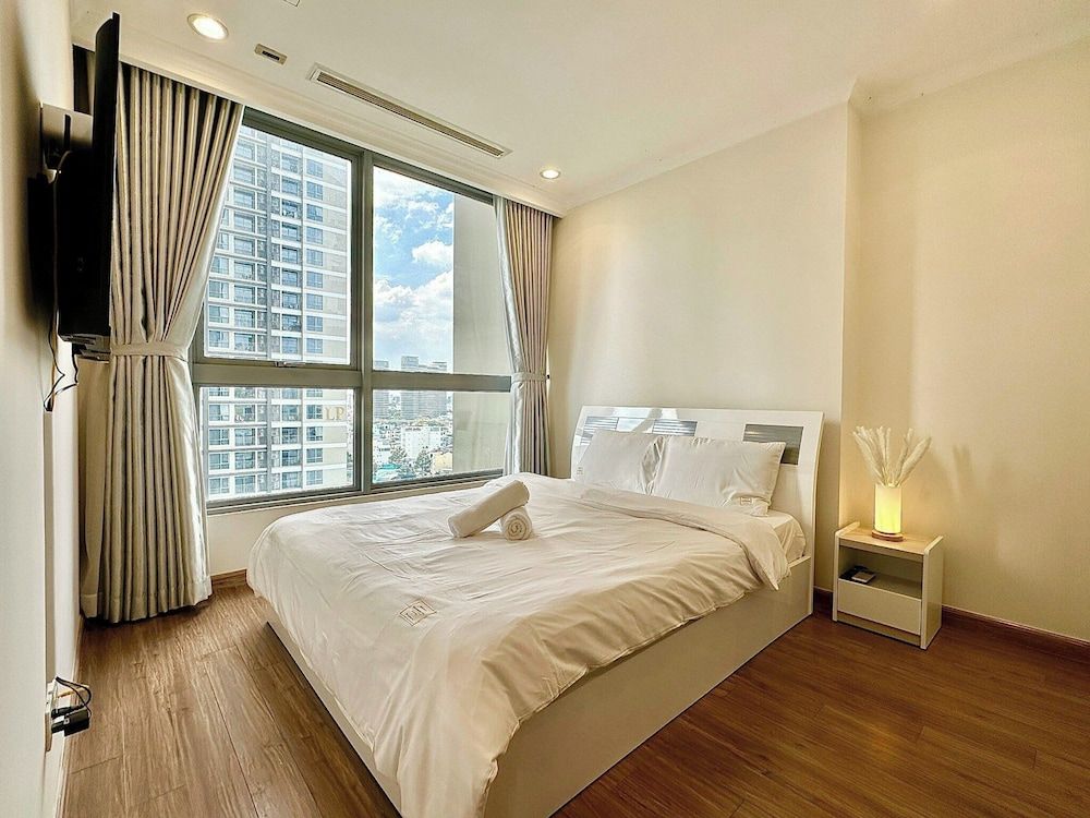 Luxury Apartment, 1 Bedroom, Balcony, Courtyard View