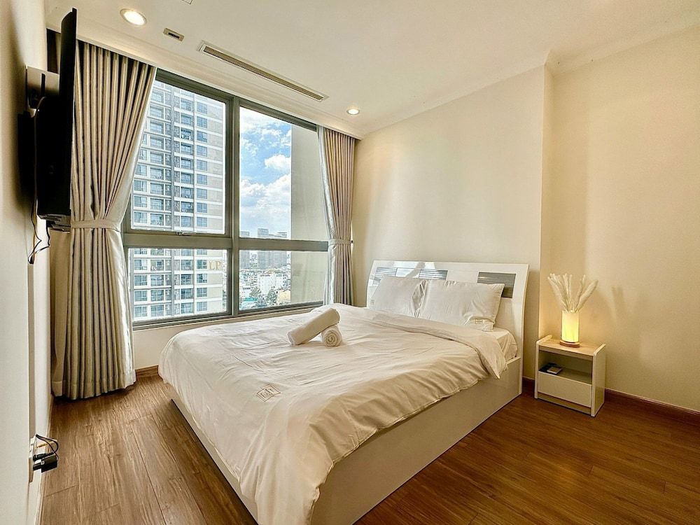 Luxury Apartment, 1 Bedroom, Balcony, Courtyard View