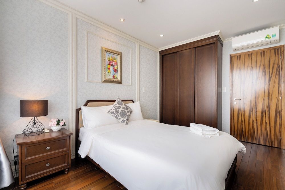 Superior Apartment, 2 Bedrooms, 2 Bathrooms, City View