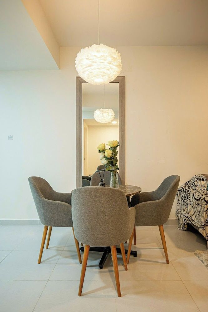 SOHO Citypoint Central Suites Deluxe Apartment, 2 Bedrooms, City View 12