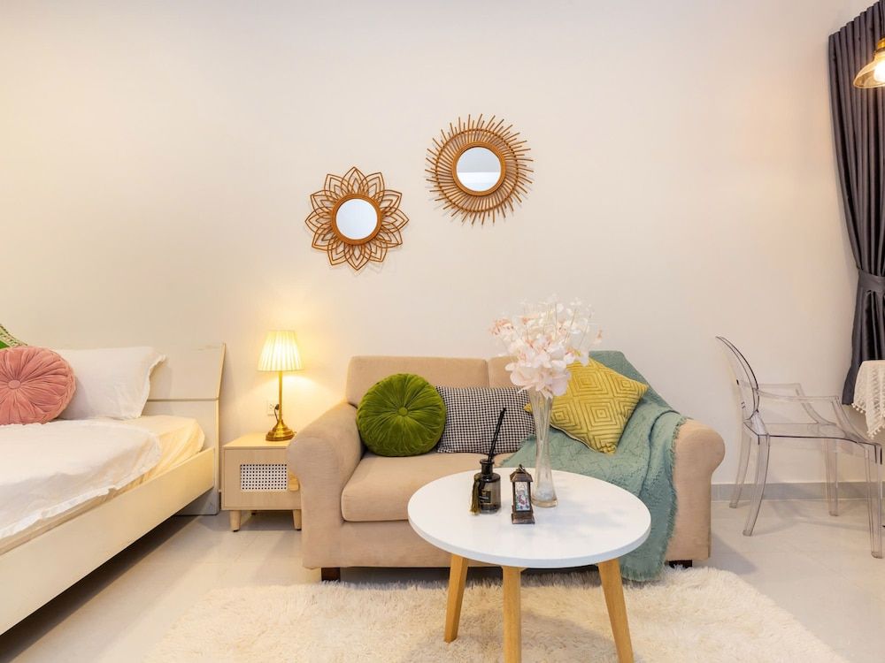 SOHO Citypoint Central Suites Deluxe Studio, 1 Bedroom, City View 8