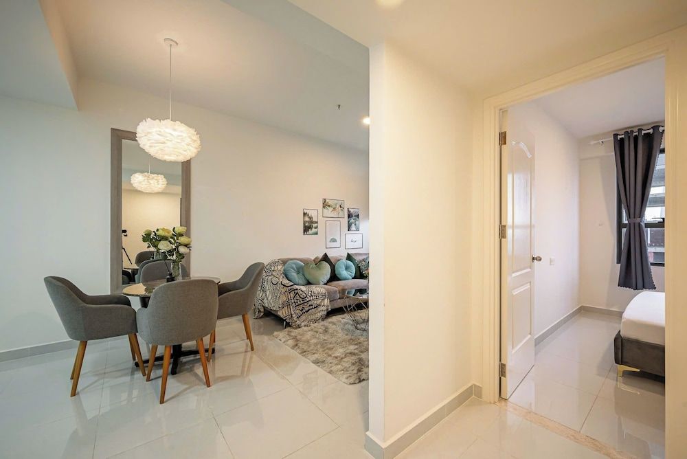 SOHO Citypoint Central Suites Deluxe Apartment, 2 Bedrooms, City View 11