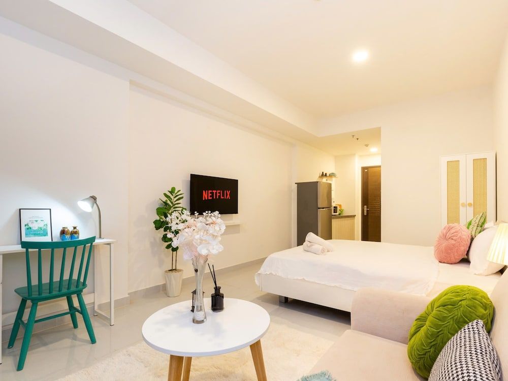 SOHO Citypoint Central Suites Deluxe Studio, 1 Bedroom, City View