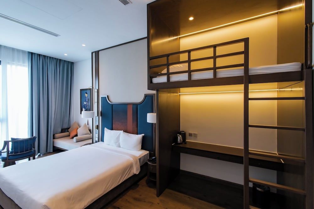 Club Double Room, Balcony, Garden View