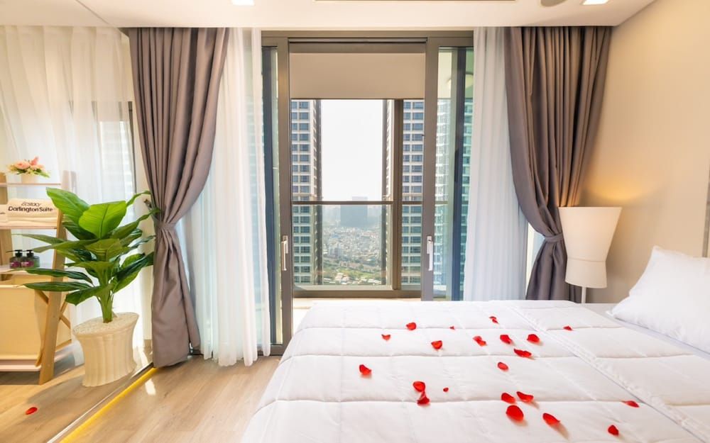 Presidential Suite, 1 Bedroom, Club Lounge Access, City View