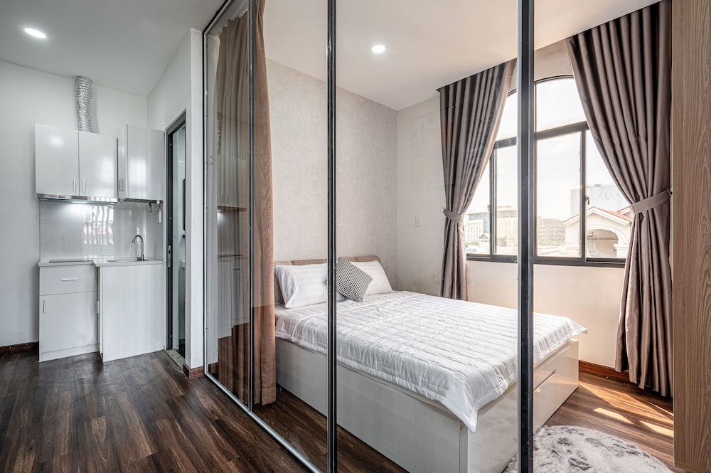 Luxury Studio, 1 Bedroom, Balcony, City View
