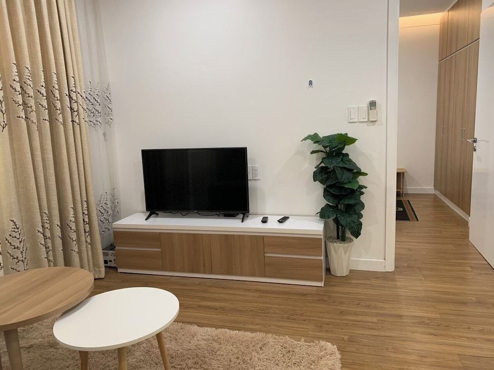 The Wellington-Republic Plaza Airport Luxury Apartment, Balcony, Pool View 7