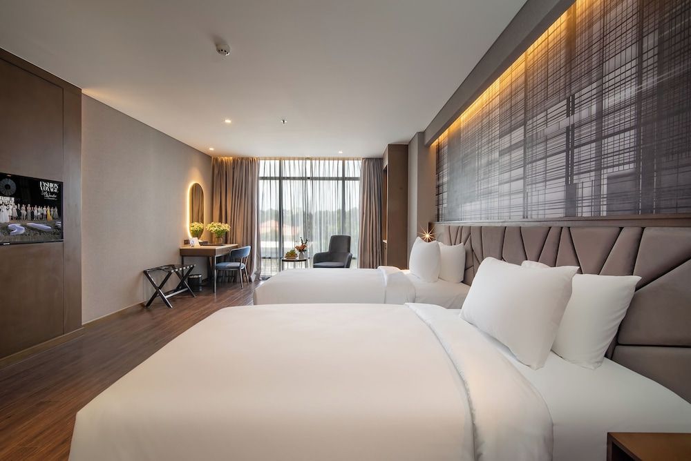 Premier Twin Room