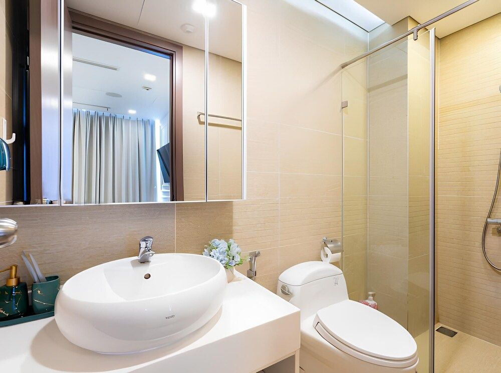 Saigon Landmark Riverside Apartment Premium Apartment, 3 Bedrooms, Balcony, City View 8