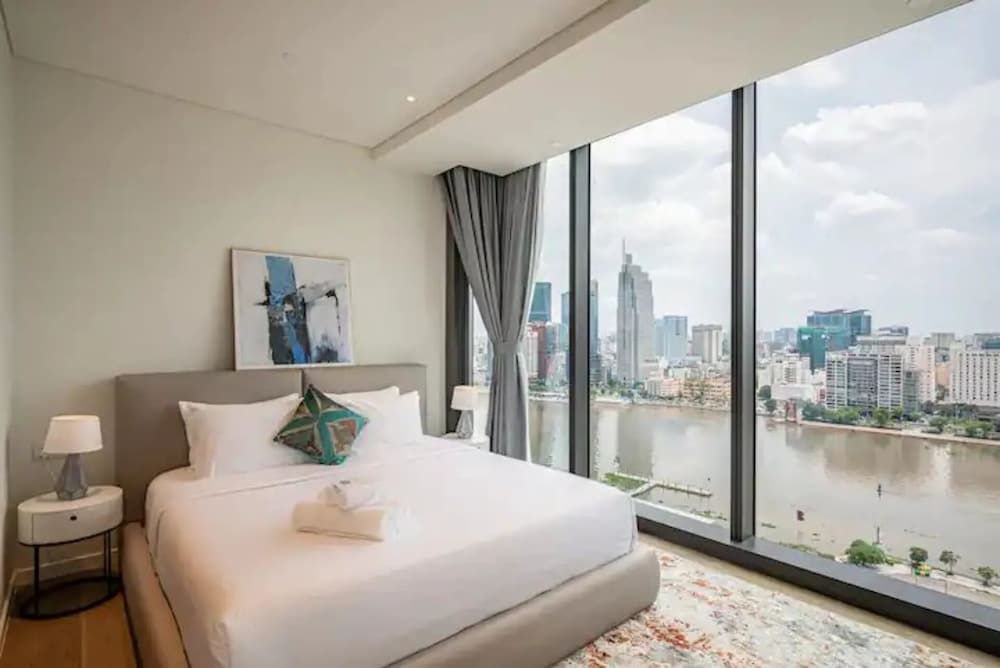 Premium Apartment, 3 Bedrooms, City View