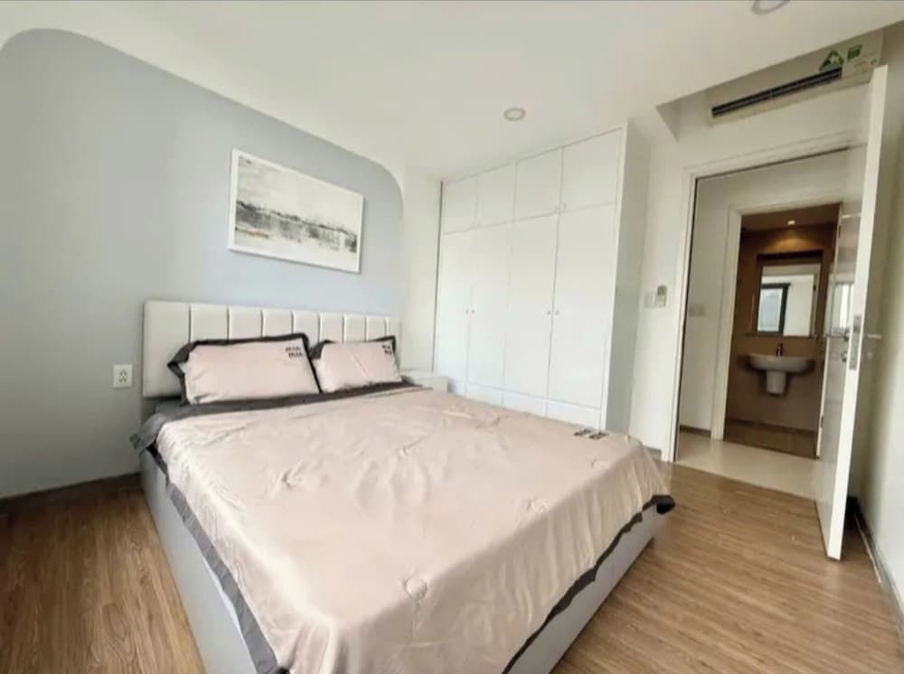 Presidential Suite, 3 Bedrooms, Business Lounge Access, City View
