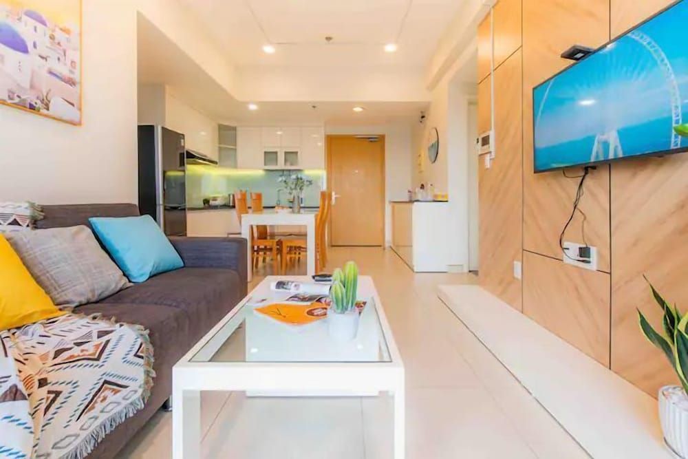 Masteri Thao Dien Deluxe City View Basic Apartment, Balcony, City View 10