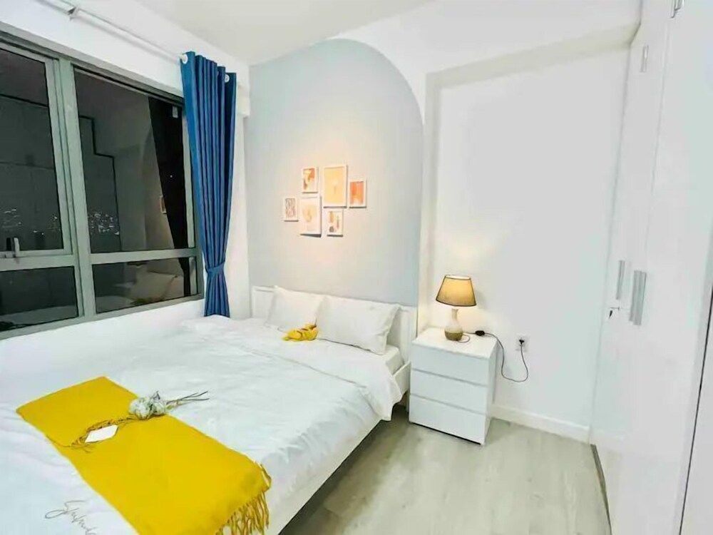 Masteri Thao Dien Deluxe City View Family Apartment, Balcony, City View 9