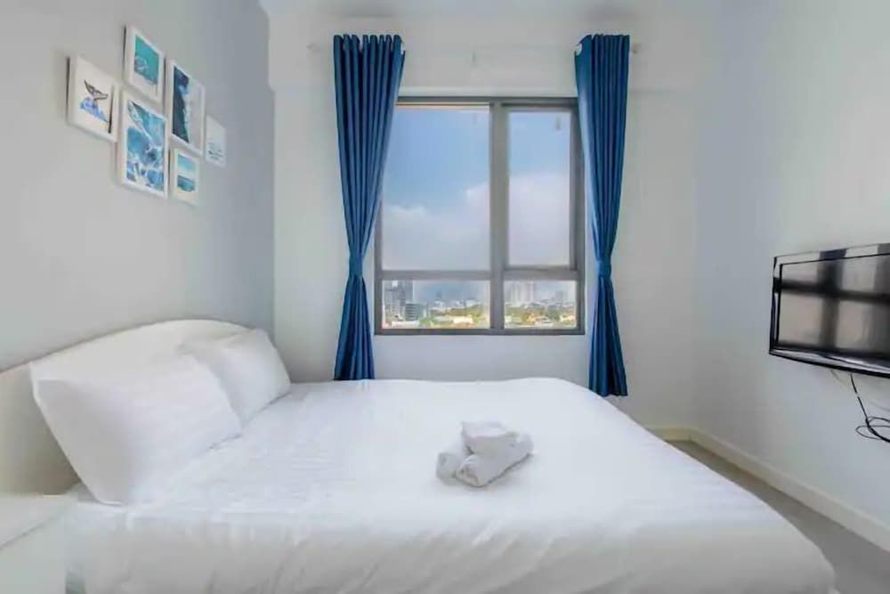 Masteri Thao Dien Deluxe City View Family Apartment, Balcony, City View 10