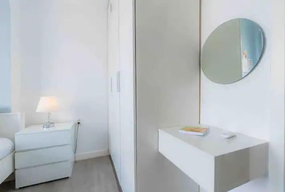 Masteri Thao Dien Deluxe City View Family Apartment, Balcony, City View 17