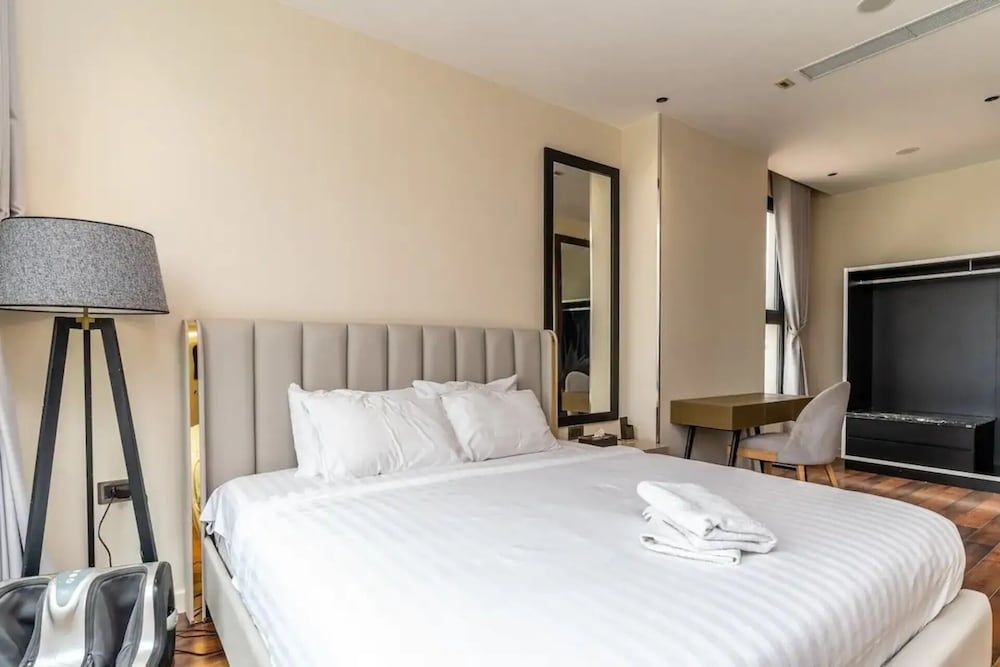 Deluxe Apartment, 3 Bedrooms, Balcony, City View