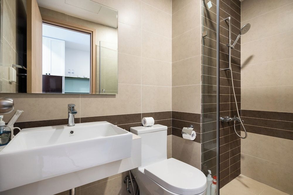 Refined Saigon - Rivergate Apartment Family Studio, 1 Queen Bed with Sofa bed, City View 9