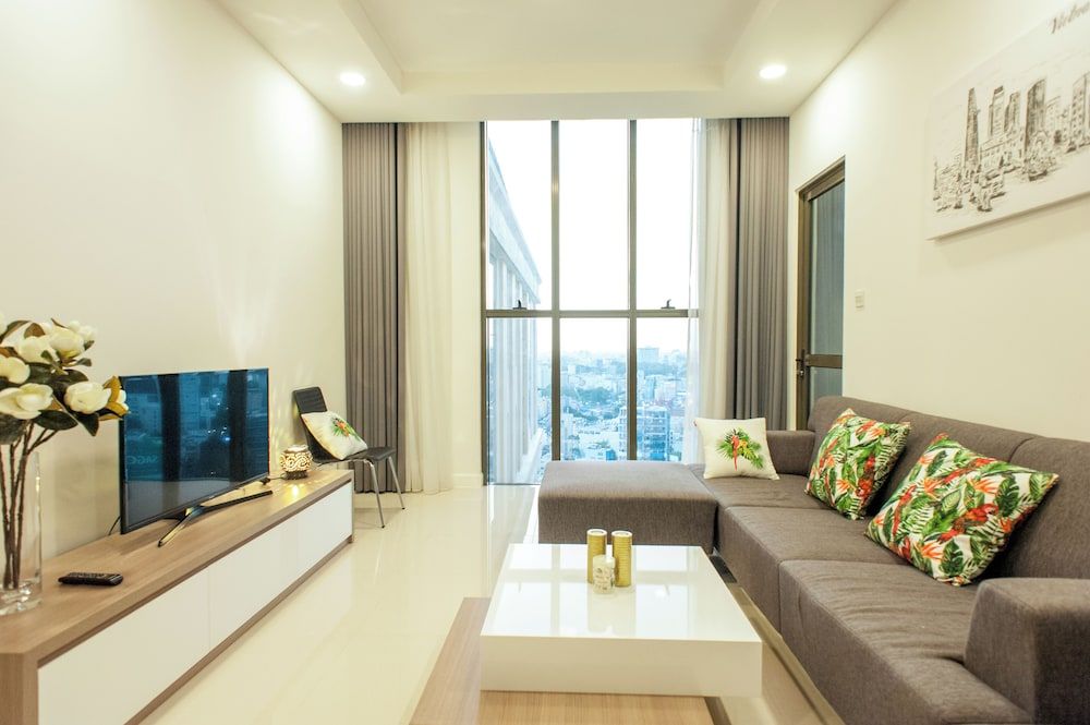 Refined Saigon - Rivergate Apartment Luxury Apartment, 2 Bedrooms, City View 10