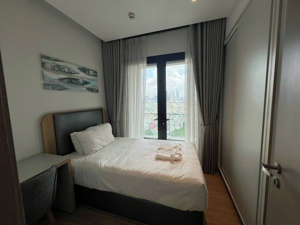 LuSSO Suites - D1mension & Zenity Tower