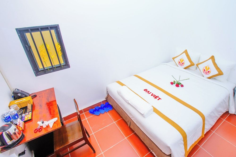 Superior Double Room Single Use, 1 Queen Bed, City View