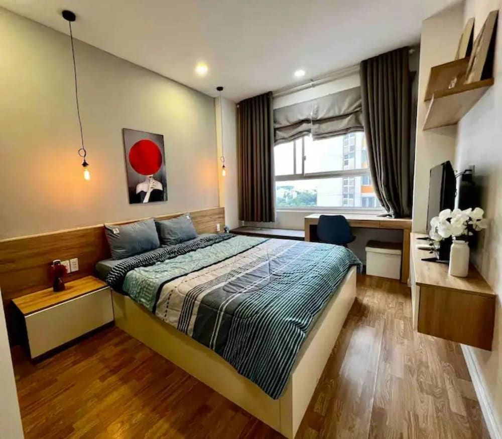 Deluxe Studio, City View