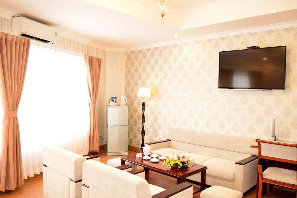 Suite, Park View