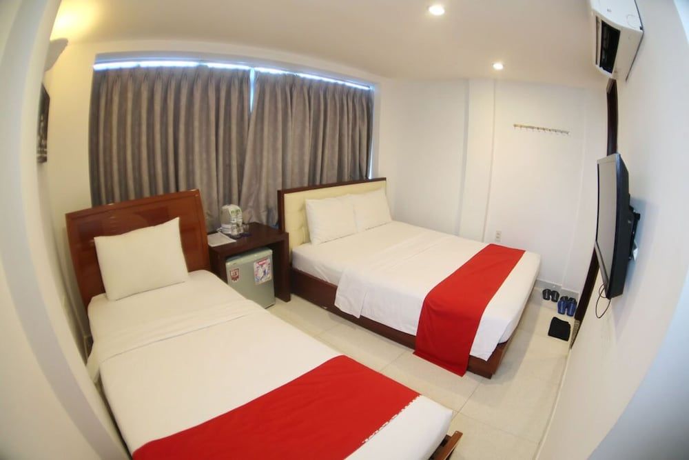 Panoramic Triple Room