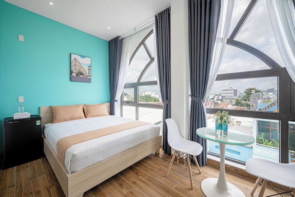 Deluxe Suite