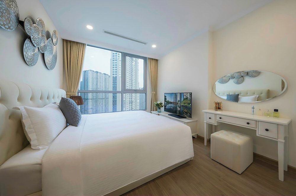 Deluxe Apartment, 3 Bedrooms, Balcony, City View