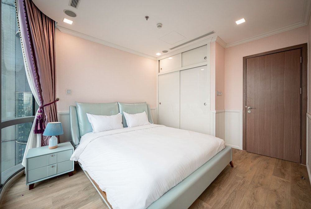 Deluxe Apartment, 3 Bedrooms, Balcony, City View