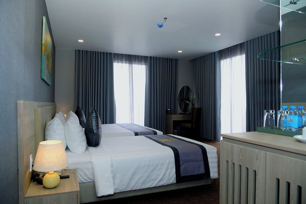 Royal Suite, Balcony, City View