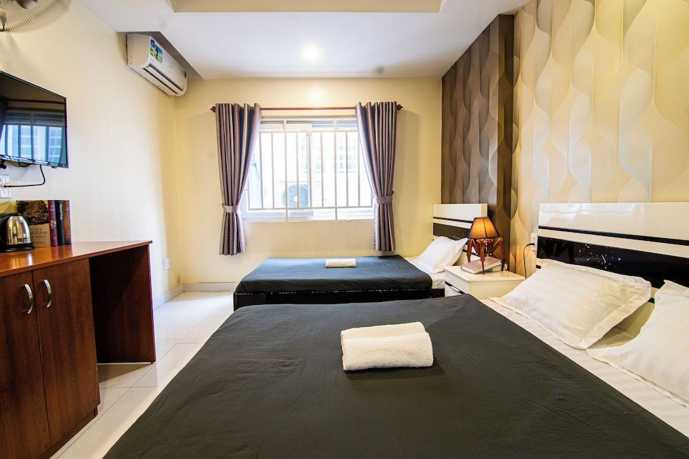 Deluxe Triple Room
