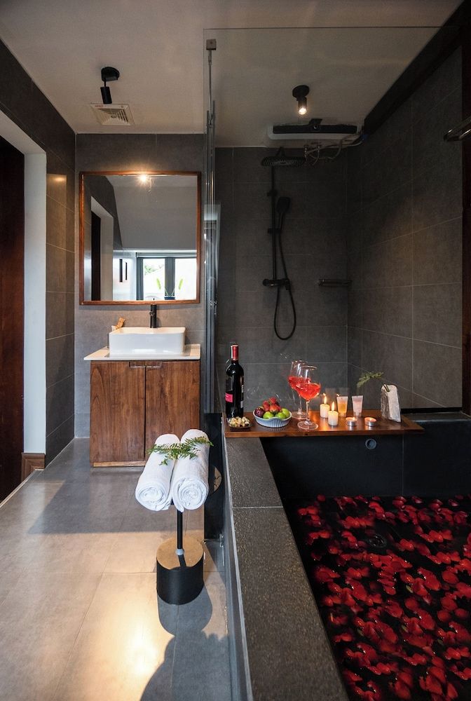 Nexus House Thao Dien Premier Studio with Bathtub 6
