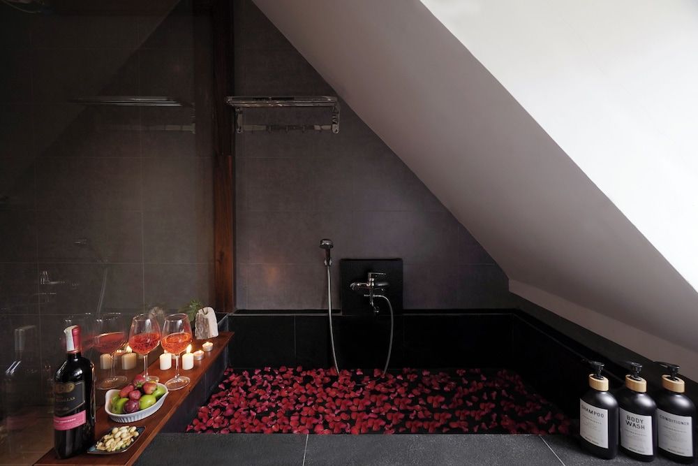 Nexus House Thao Dien Premier Studio with Bathtub 11