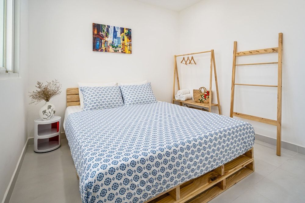 Apartment, 2 Bedrooms, City View