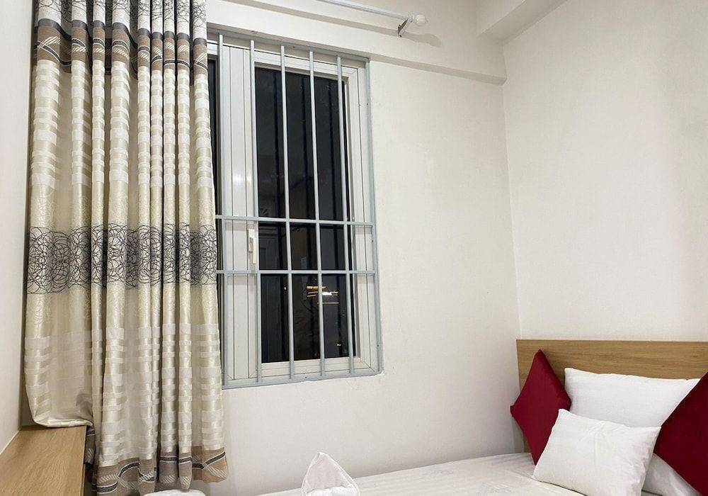 Exclusive Triple Room, City View