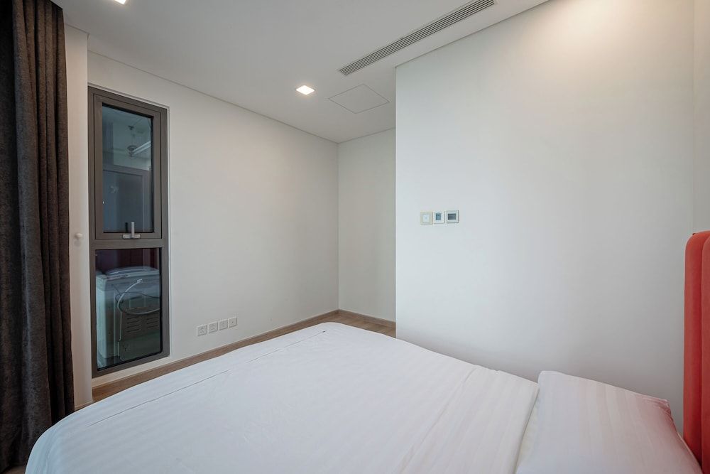 Landmark 81 Luxury Condotel Family Apartment, 4 Bedrooms 2