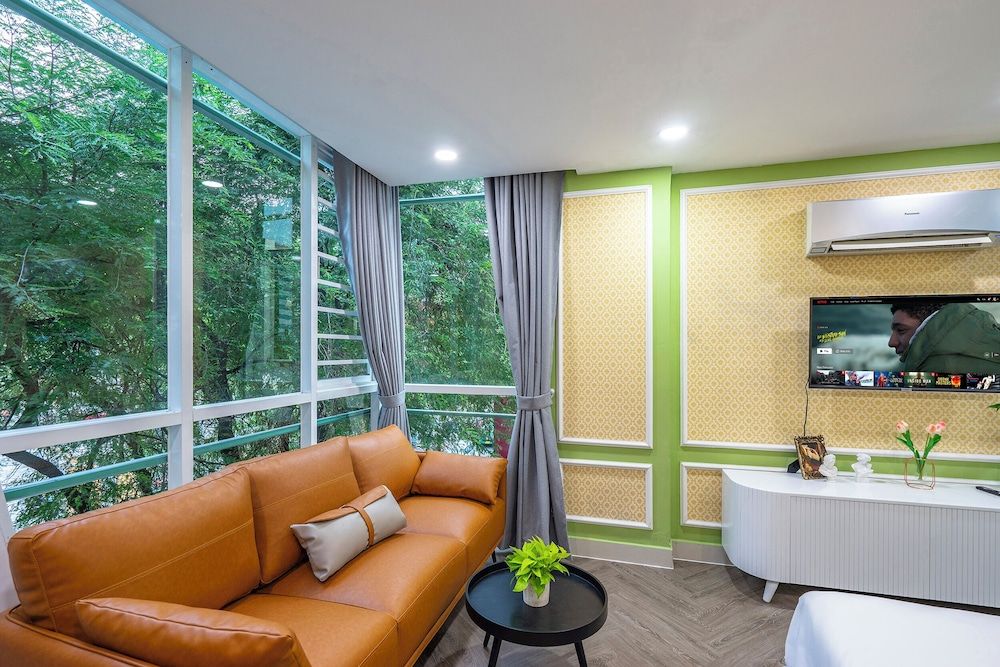 SAZI Church View Home - Free Nails/HairWash Deluxe Apartment 9