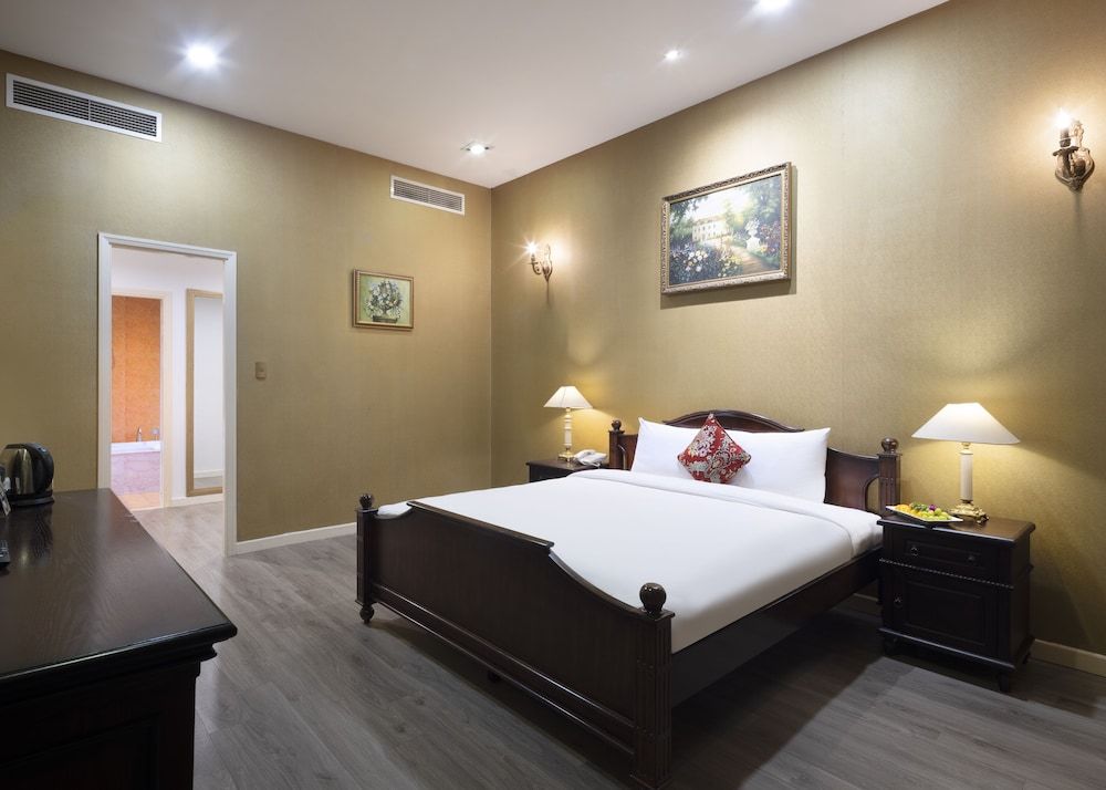 Executive Room, 1 King Bed, Garden View