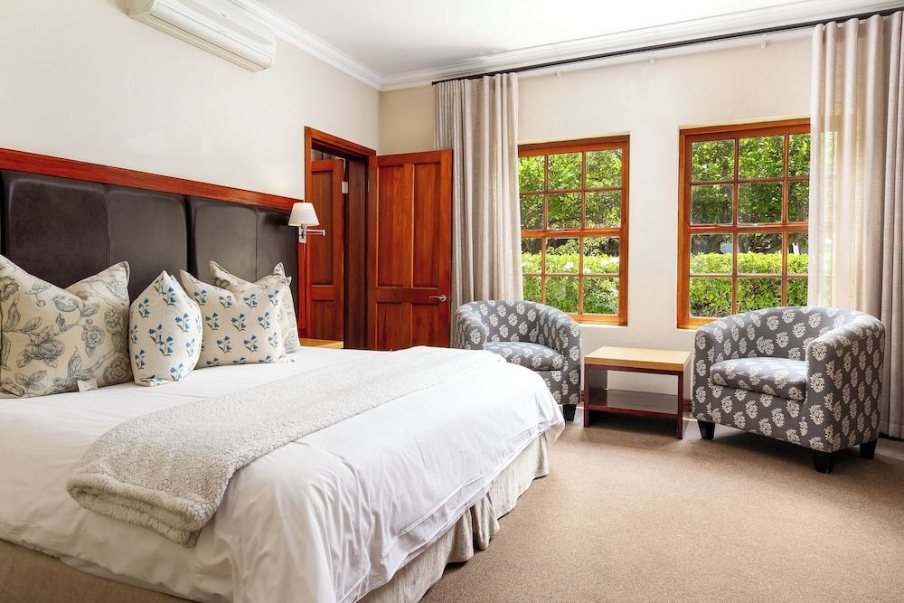 Noordhoek Village Hotel Standard Room, Non Smoking 6