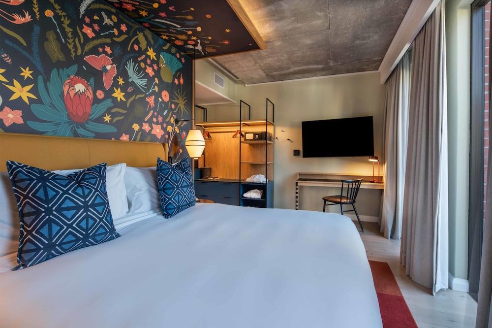 Deluxe Room, 1 King Bed