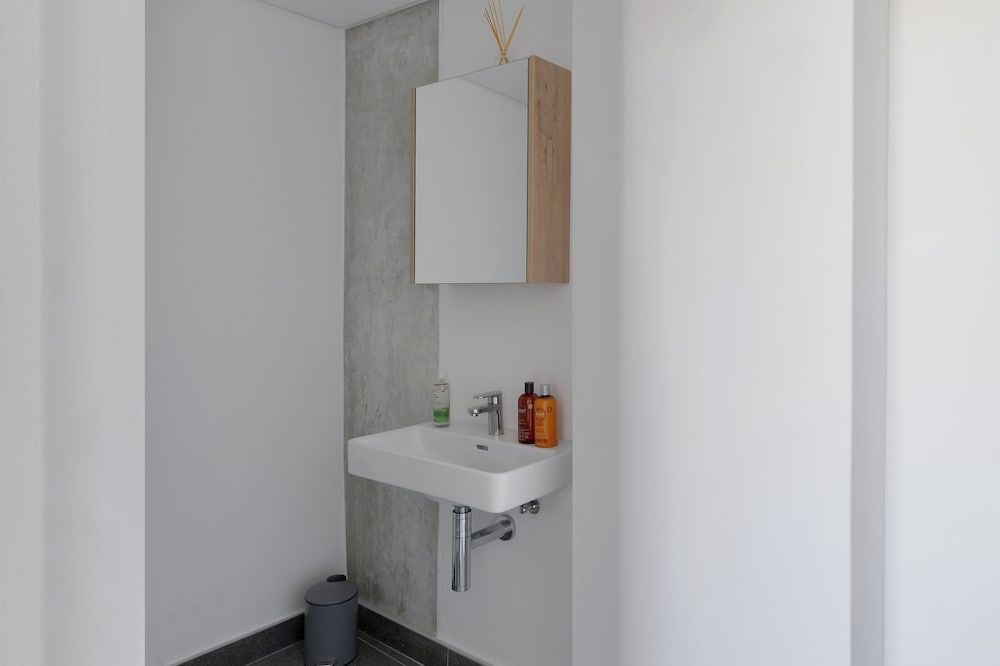 SIX ON N - Fluent Serviced Apartments One Bedroom 5