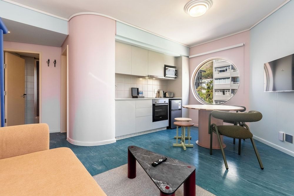 The Tropicana Hotel Superior Apartment, Balcony 11